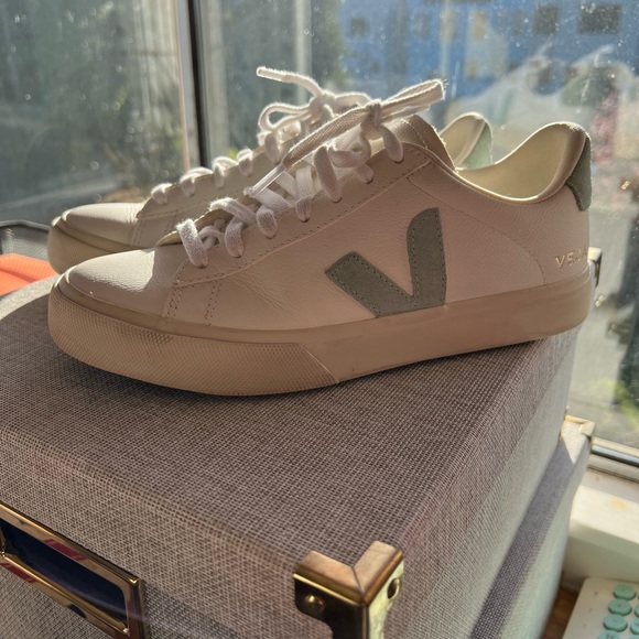 Veja Shoes - Veja Sneakers
